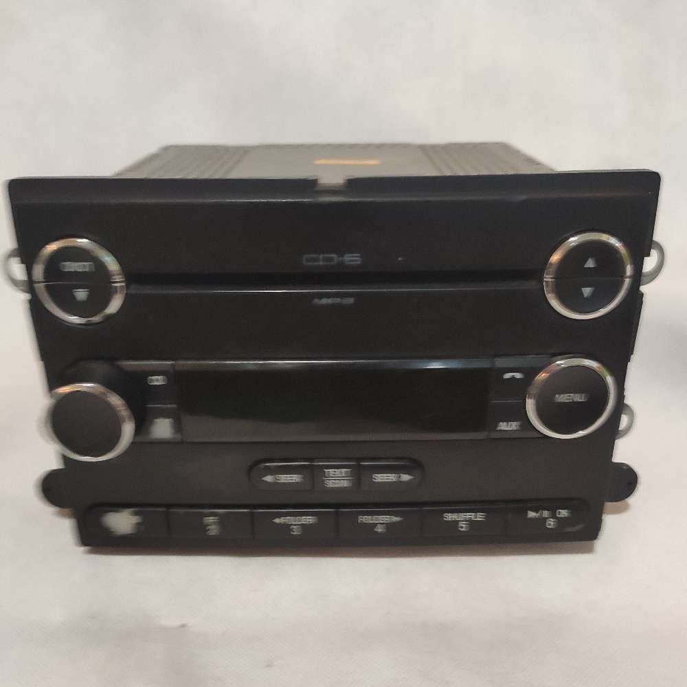 2007-08 Ford Fm/Am 6 Disc CD Player Code G261V 8C3